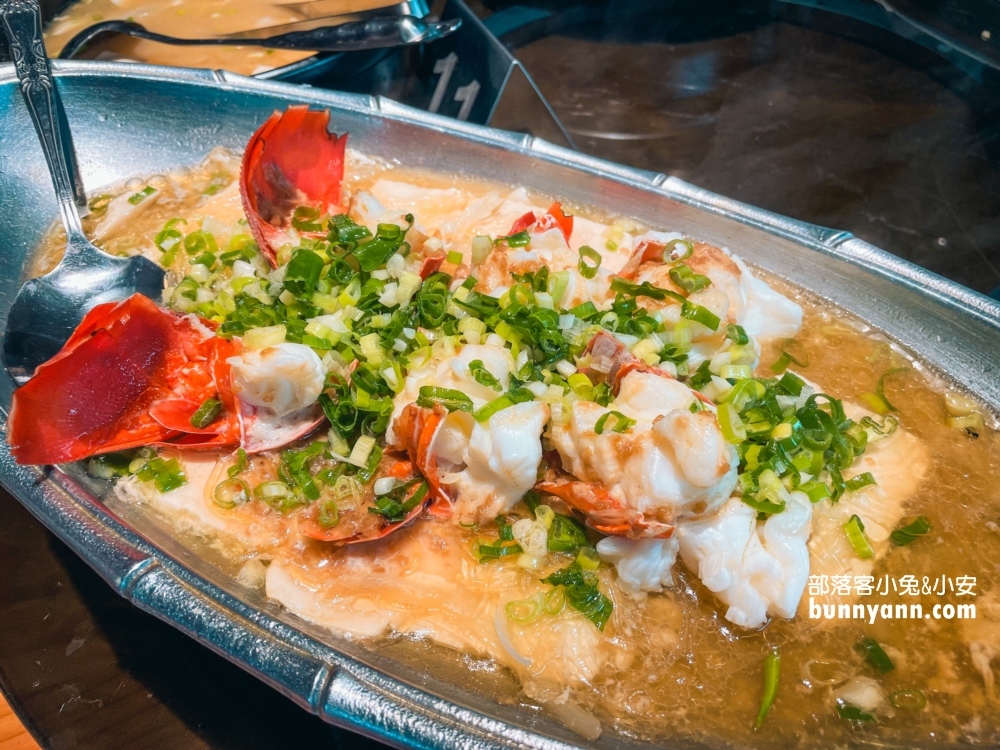 古坑【八斗子海鮮餐廳】每週二公休海產店，龍蝦、生魚片和小卷米粉都好吃!