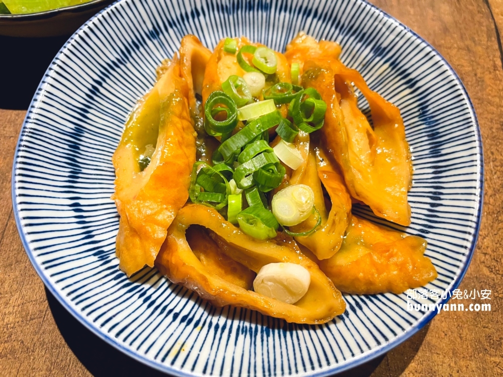 基隆美食古月香熬粹牛肉麵，停車資訊與菜單分享