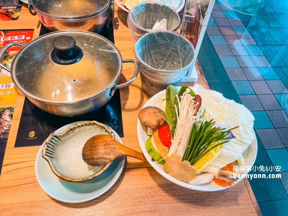 永和美食推薦【小海水產】永和民生店龍蝦海鮮火鍋(2024菜單)