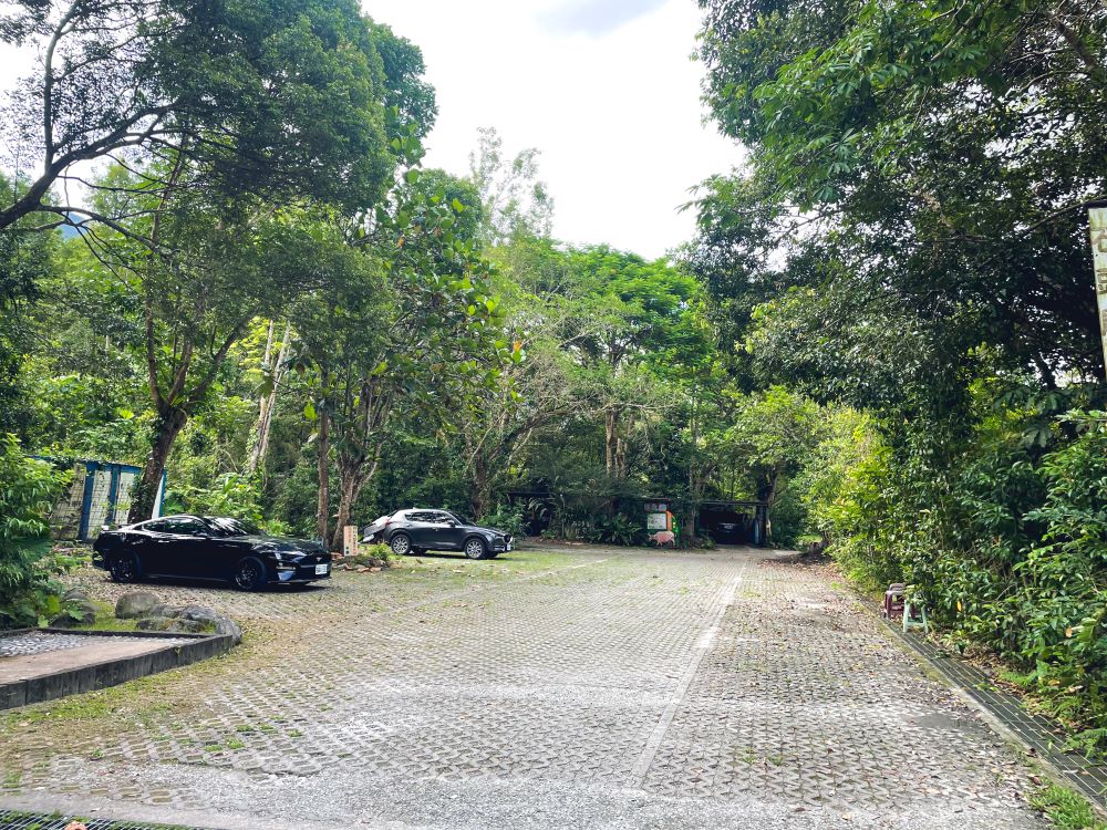 花蓮餐廳》馬太鞍欣綠農園，隱藏在濕地生態園區裡的土雞大餐。