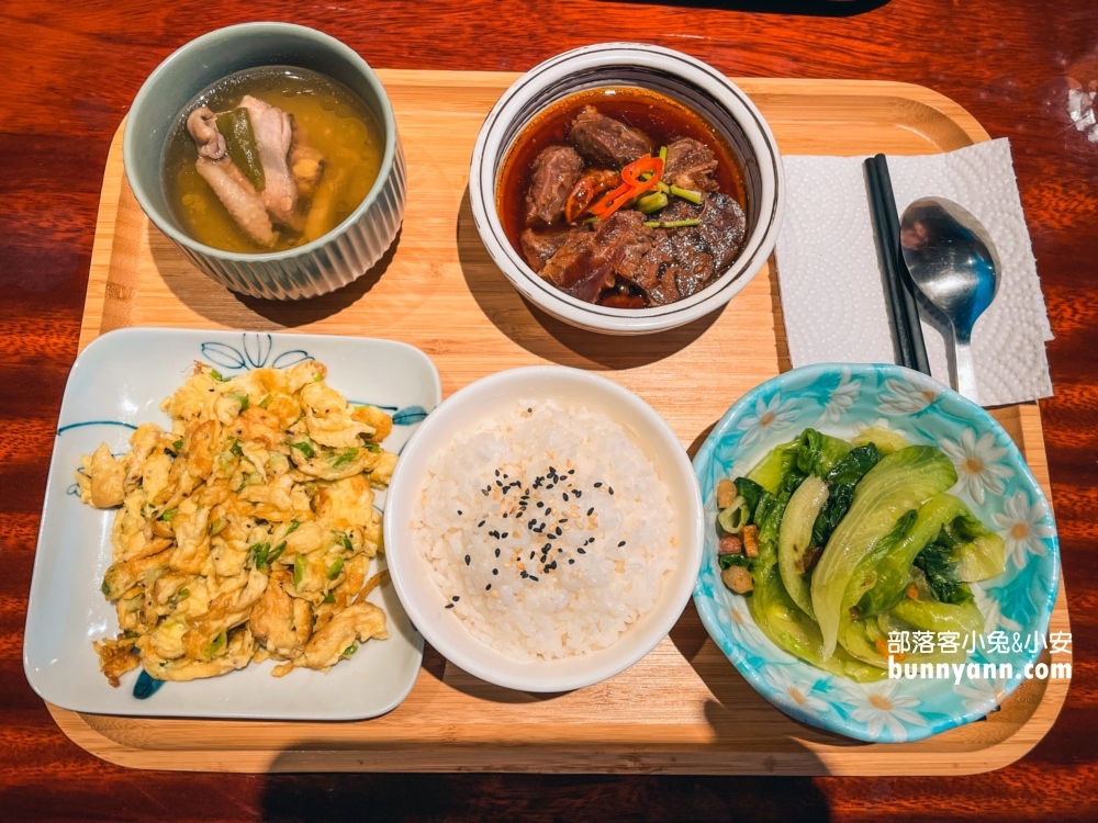 紫の饌斜張橋觀景咖啡廳，欣賞斜張橋夜景泡茶秘境