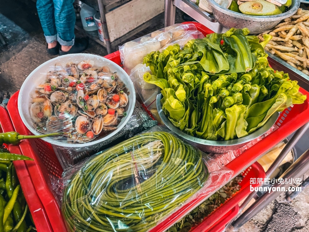 陽明山【山園野菜餐廳】谷歌4顆星的評價不錯的山產餐廳！