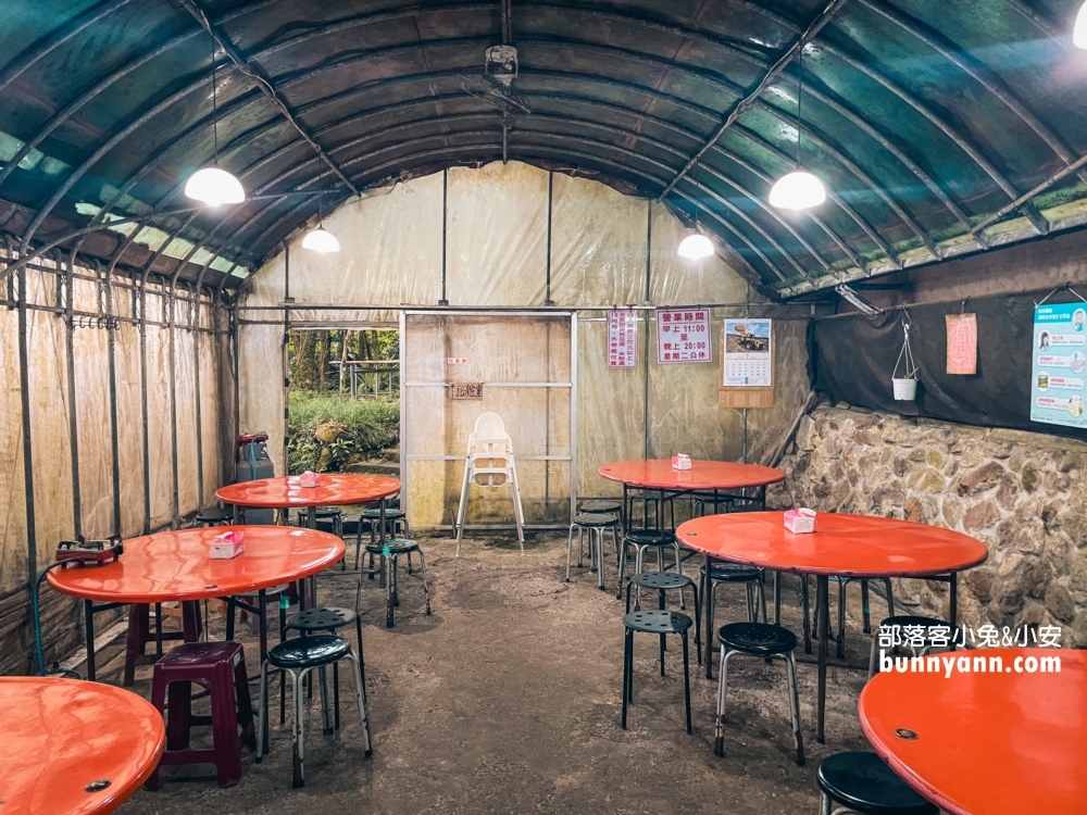 陽明山【山園野菜餐廳】谷歌4顆星的評價不錯的山產餐廳！
