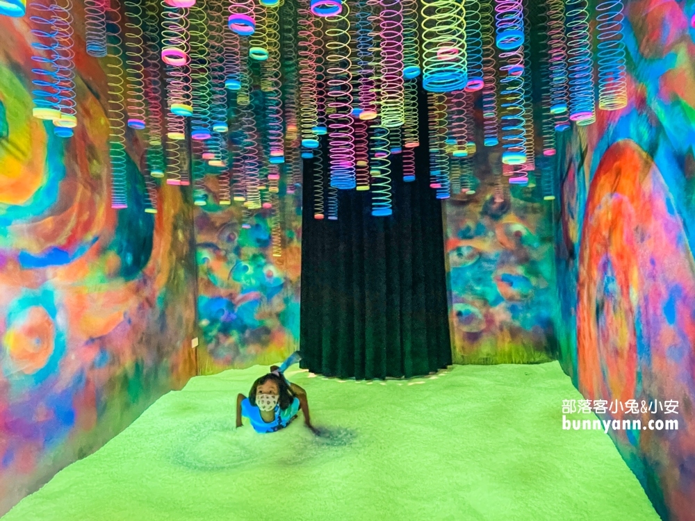 宜蘭白日夢自拍館DayJaVu，一起來夢境旅行(2024票價)
