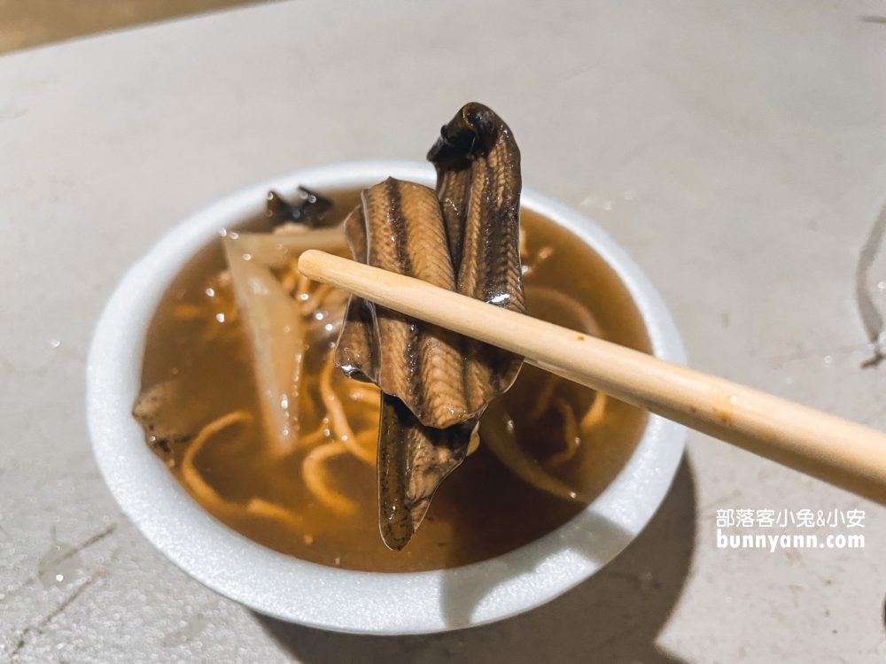【路竹夜市】美食推薦這些好味道，必吃臭豆腐和章魚燒丸子