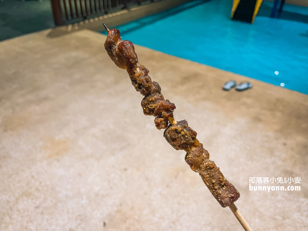 【路竹夜市】美食推薦這些好味道，必吃臭豆腐和章魚燒丸子