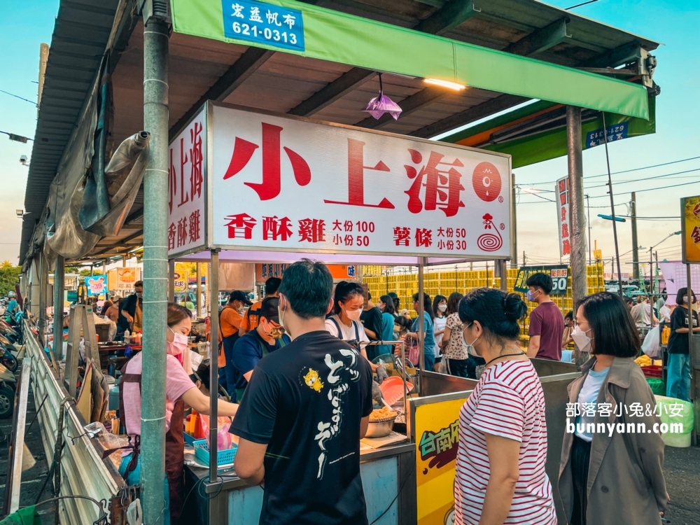 【路竹夜市】美食推薦這些好味道，必吃臭豆腐和章魚燒丸子
