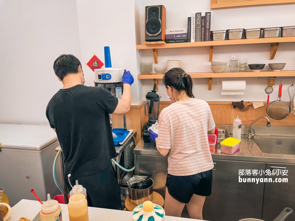 宜蘭冰店小島日和日式刨冰店，藍色富士山好吃嗎