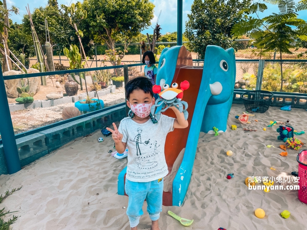桃園景點47二次方咖啡花園，暢遊夢幻花園與親子沙坑