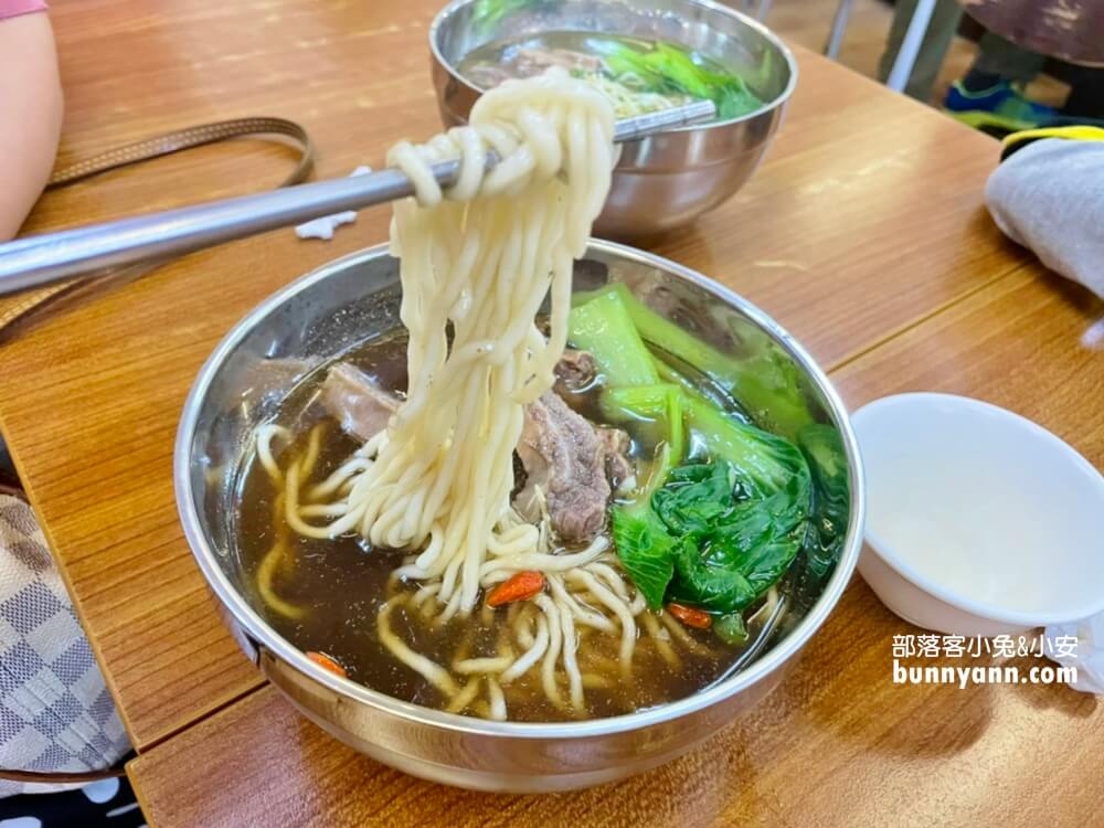 桃園【大溪老街】推薦必吃必買的老街美食，老街一日遊這樣玩！