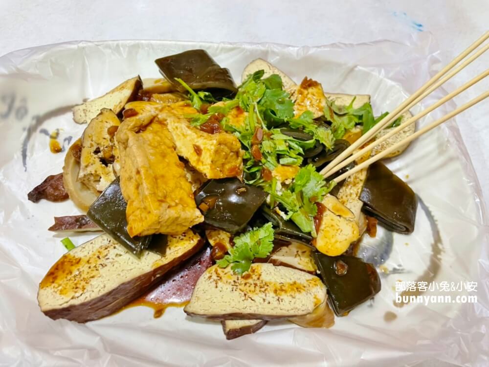 桃園【大溪老街】推薦必吃必買的老街美食，老街一日遊這樣玩！