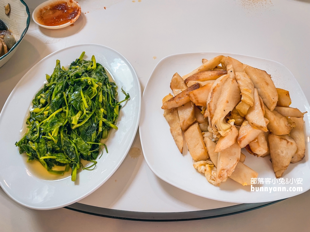 台北美食阿文熱炒，巷弄內的普通店面卻是超強海產餐廳