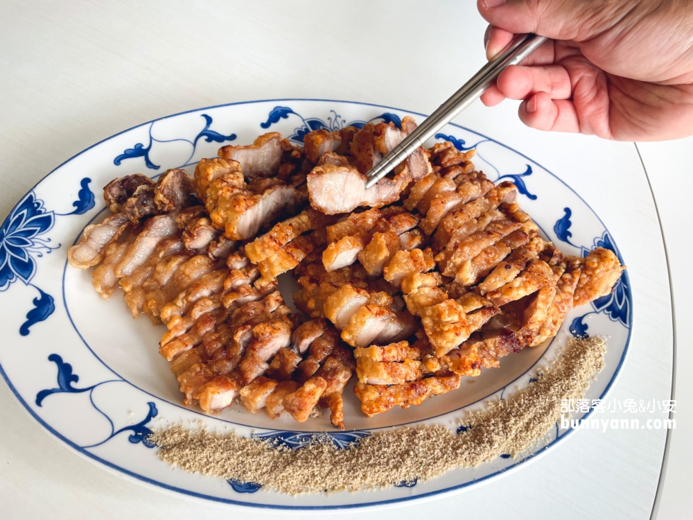台北美食阿文熱炒，巷弄內的普通店面卻是超強海產餐廳