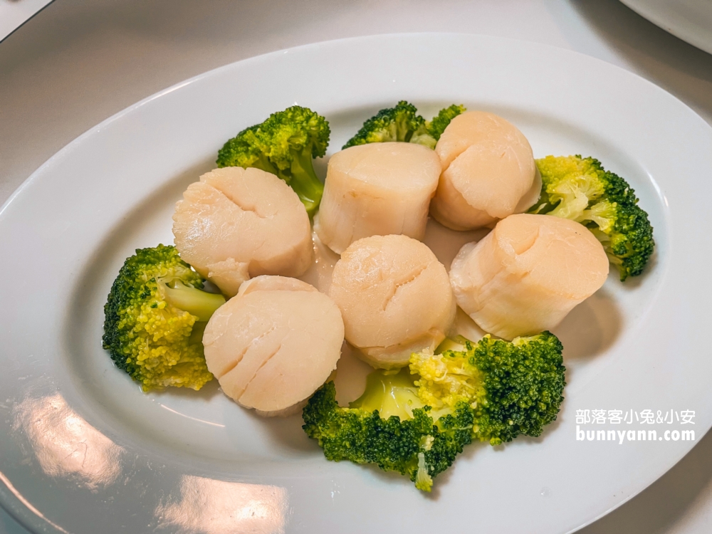 台北美食阿文熱炒，巷弄內的普通店面卻是超強海產餐廳