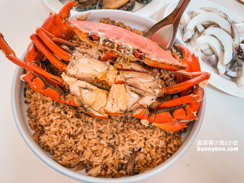 台北美食阿文熱炒，巷弄內的普通店面卻是超強海產餐廳