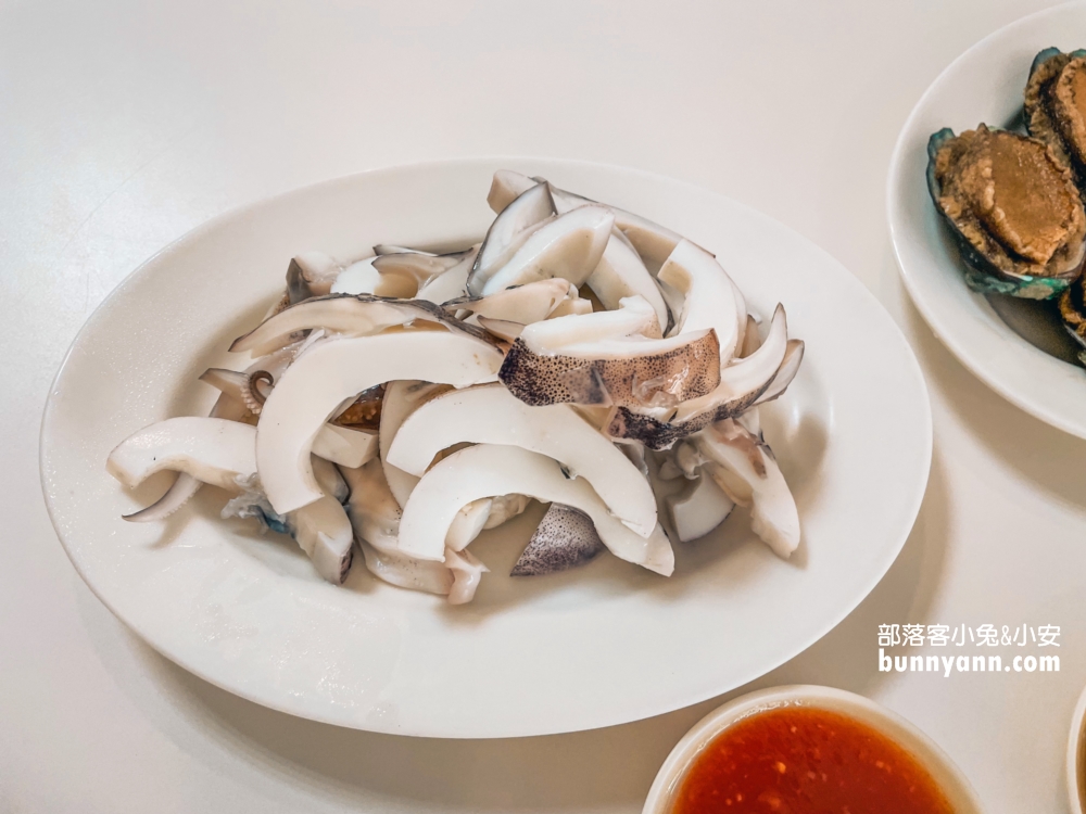 台北美食阿文熱炒，巷弄內的普通店面卻是超強海產餐廳