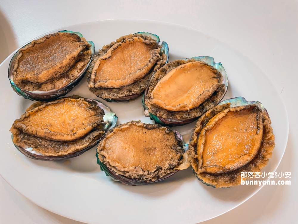 台北美食阿文熱炒，巷弄內的普通店面卻是超強海產餐廳