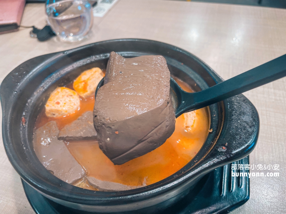 海享吃火鍋南機場店，谷歌評分4顆星的大份量火鍋