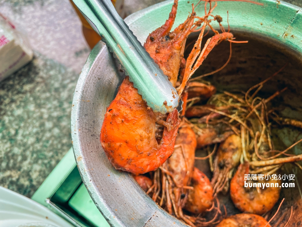 屏東【水月軒鮮蝦美食餐廳】隱藏在小農村中的平價泰國蝦料理店