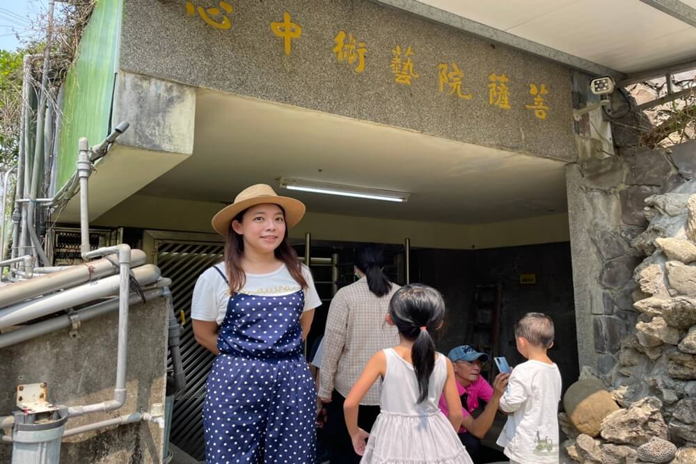 台南版吳哥窟「楠西萬佛寺」超誇張鐘乳石洞，預約參觀方法。