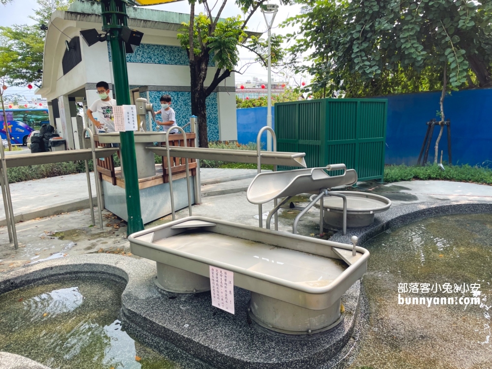 屏東【大鮪魚航海樂園】超好玩高塔溜滑梯！就在東港兒童公園，等你來挑戰！