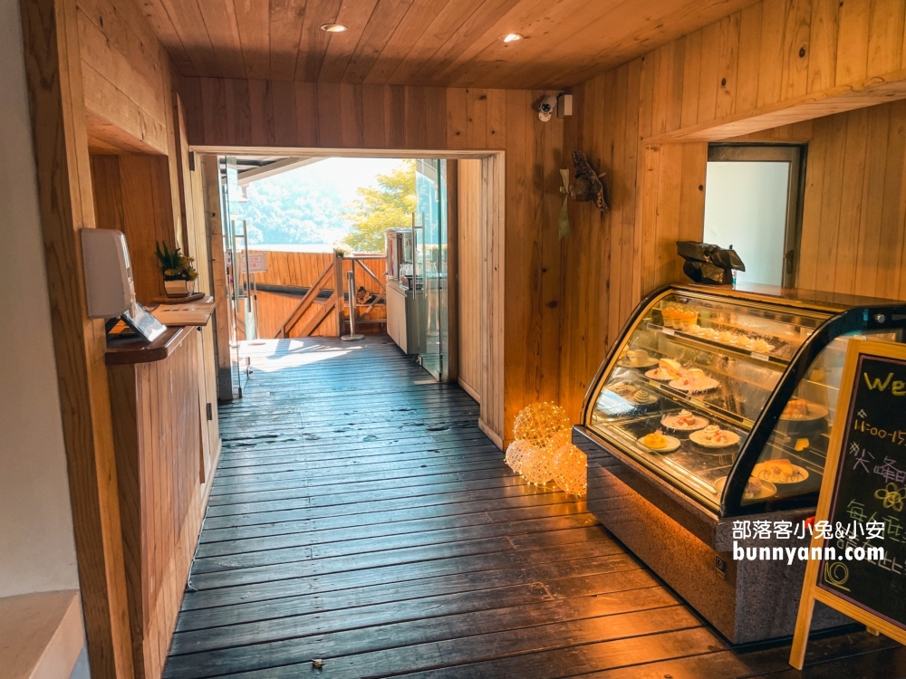 桃園咖啡店【環湖咖啡好食】美麗水庫湖景第一排視野有夠好