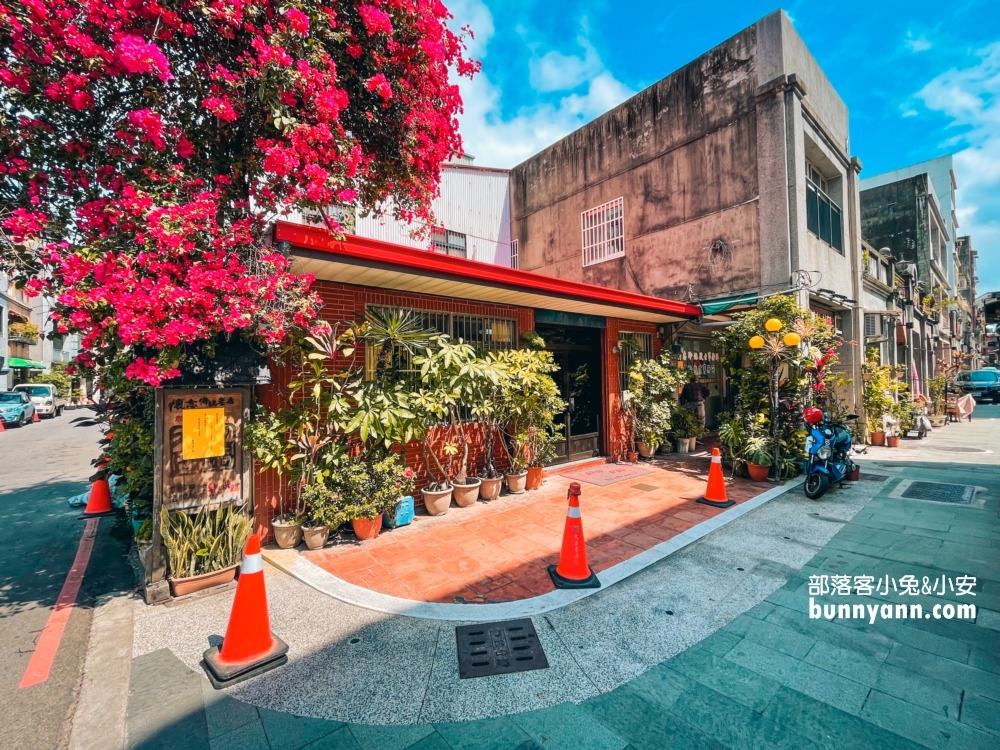 桃園火鍋店「韓鄉石頭火鍋」一年只開八個月的火鍋店。