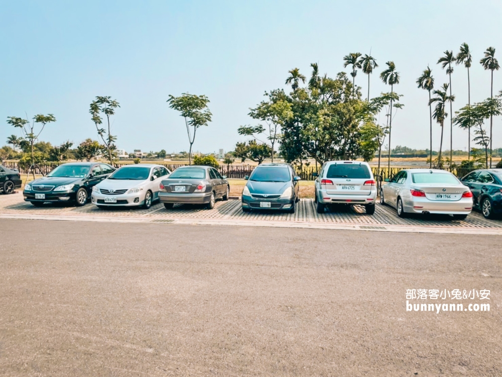 【台南】官田遊客中心，VR實境體驗，大草原跑跑放風好去處