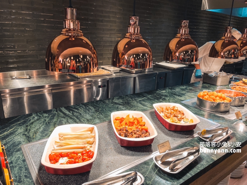 【遠雄悅來大飯店】從露營帳篷房型及飯店設施玩到附近景點一日遊
