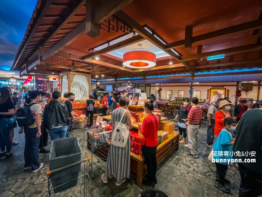 宜蘭蘇澳【宜蘭餅發明館】免門票參觀真好逛，DIY宜蘭餅和3D彩繪好玩