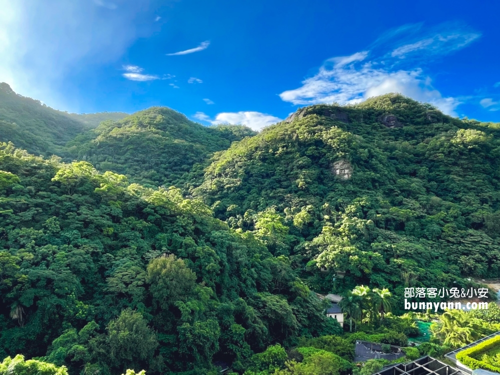 【麗禧溫泉酒店】擁有居高臨下的綠山視野，晚上更能眺望美麗的台北城市燈火