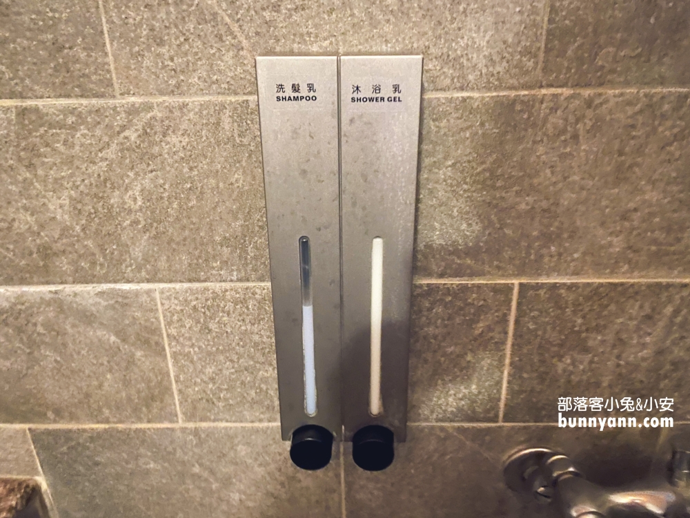 苗栗【湯神溫泉會館】只需200元就能享受日式大眾溫泉風呂，價格相當實惠。