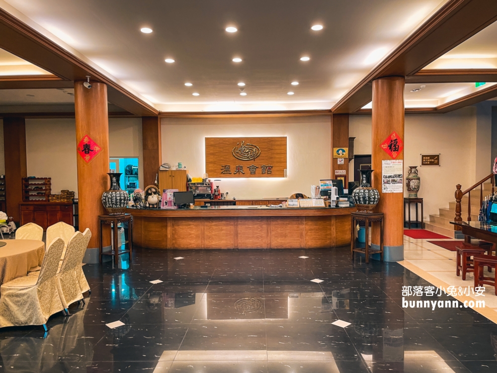 苗栗【湯神溫泉會館】只需200元就能享受日式大眾溫泉風呂，價格相當實惠。
