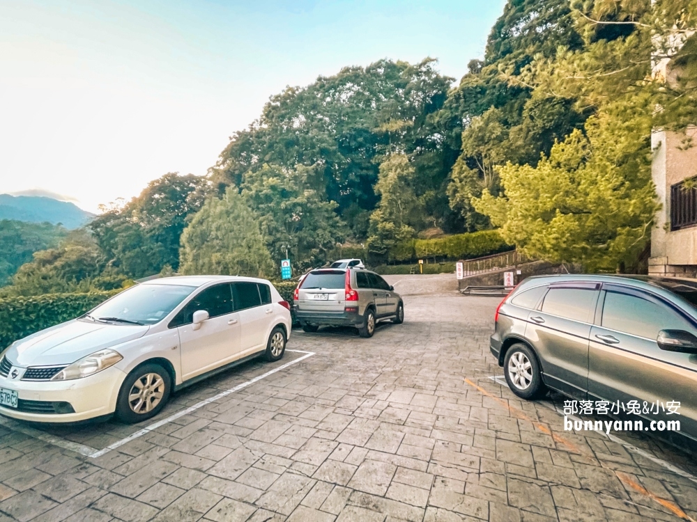 苗栗【湯神溫泉會館】只需200元就能享受日式大眾溫泉風呂，價格相當實惠。