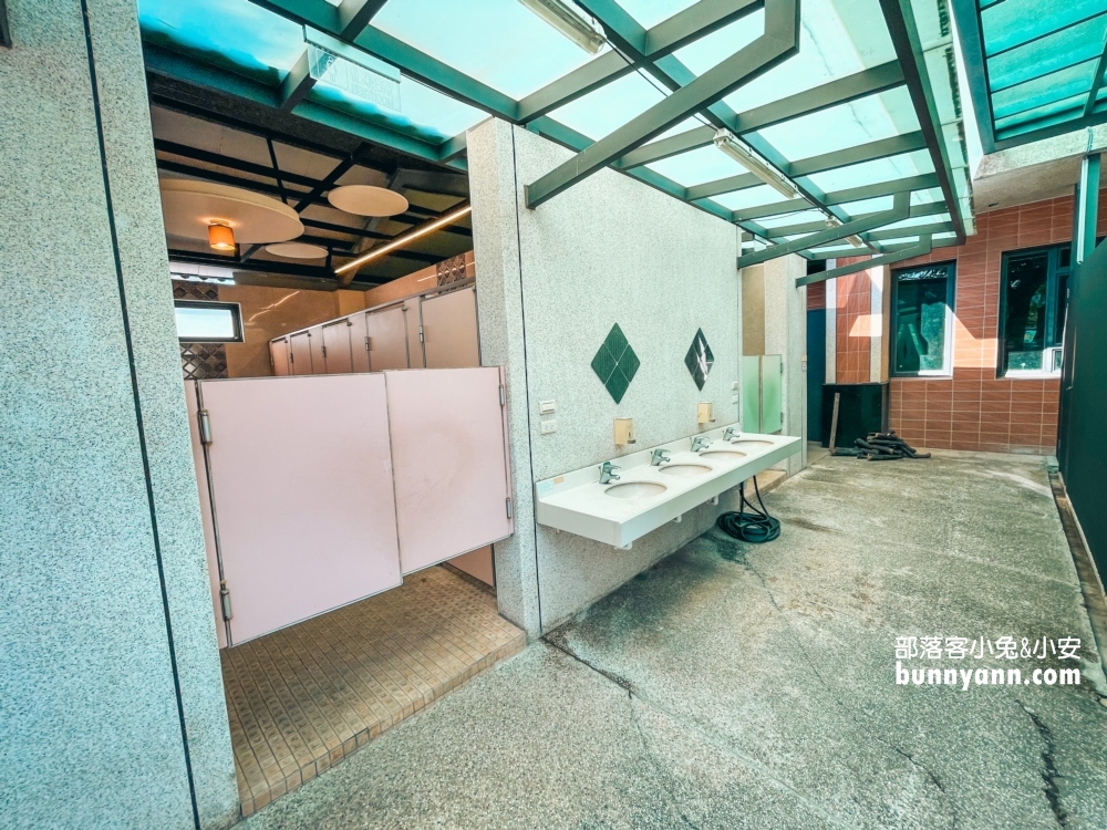 彰化【小班長的家】廁所與商品區也都相當乾淨，逛起來既舒適又不擁擠。