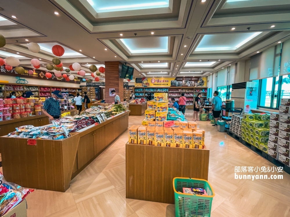 彰化【小班長的家】廁所與商品區也都相當乾淨，逛起來既舒適又不擁擠。