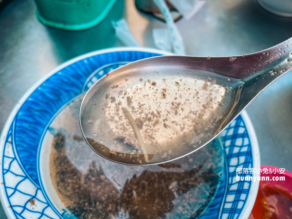 朝天宮美食【輝煌牛肉湯】一碗60元有米酒味的牛肉湯