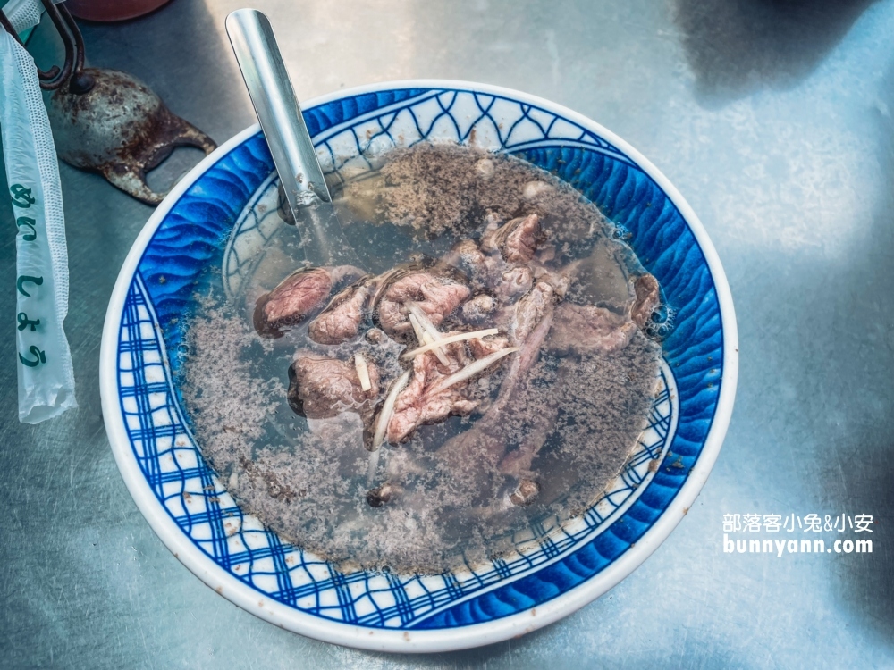 朝天宮美食【輝煌牛肉湯】一碗60元有米酒味的牛肉湯