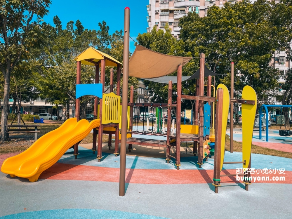 嘉義【打貓親子廣場】民雄有沙坑&溜滑梯的早安公園