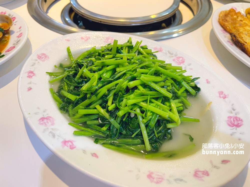 佳佳小吃店｜隱藏在長安東路台菜餐廳，菜單與停車介紹