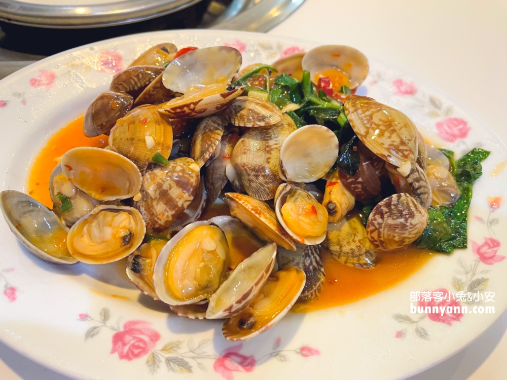 佳佳小吃店｜隱藏在長安東路台菜餐廳，菜單與停車介紹