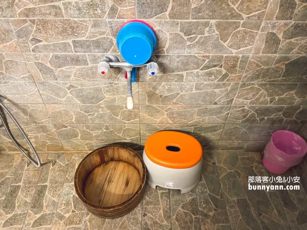 礁溪【來去泡湯坊】不知名的平價湯屋，卻是只要350元就能享受湯屋