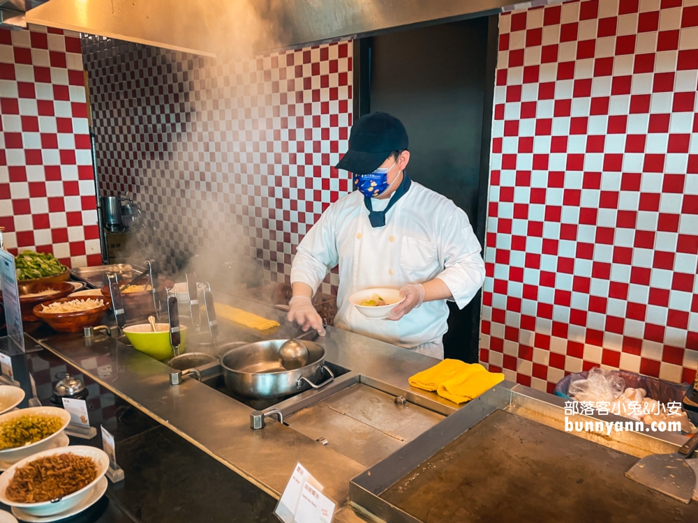 桃園【南方莊園渡假飯店】裡面的水療設施、親子遊戲區超好玩