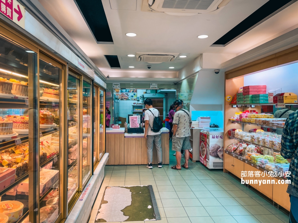 基隆【連珍糕餅店】入口即化芋泥球，難哄蛋糕一顆650元還算好買