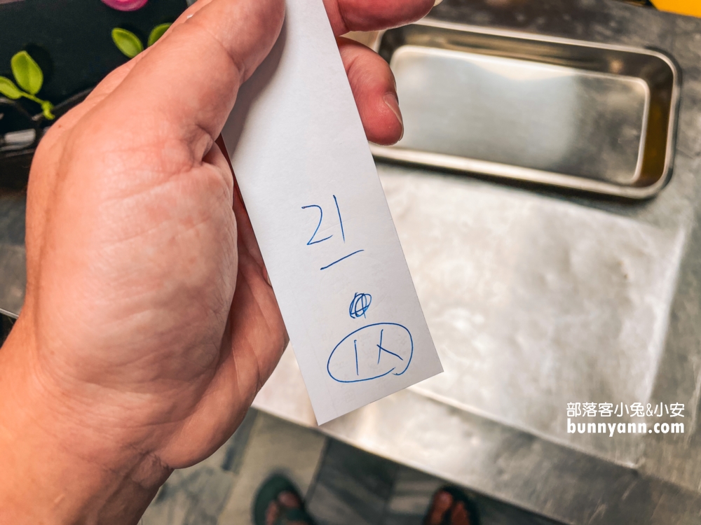 東海何媽媽冰店｜台中水果冰霸主，草莓冰芒果冰大份量