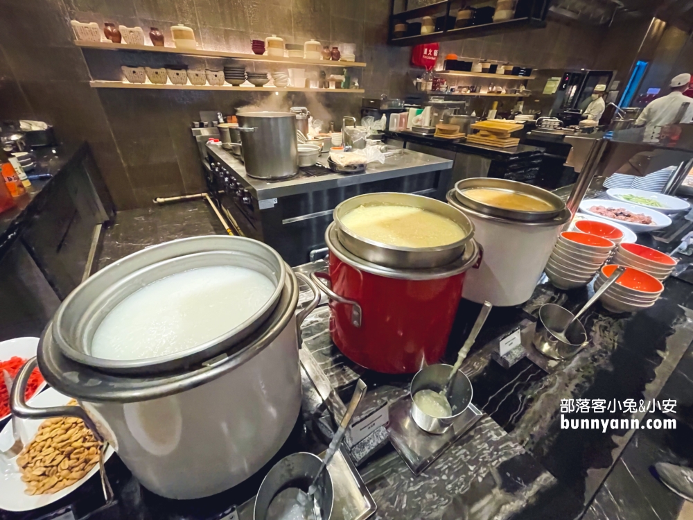 愛河住宿推薦【高雄萬豪酒店】超美城市景觀及水療池讓人心情好放鬆!!
