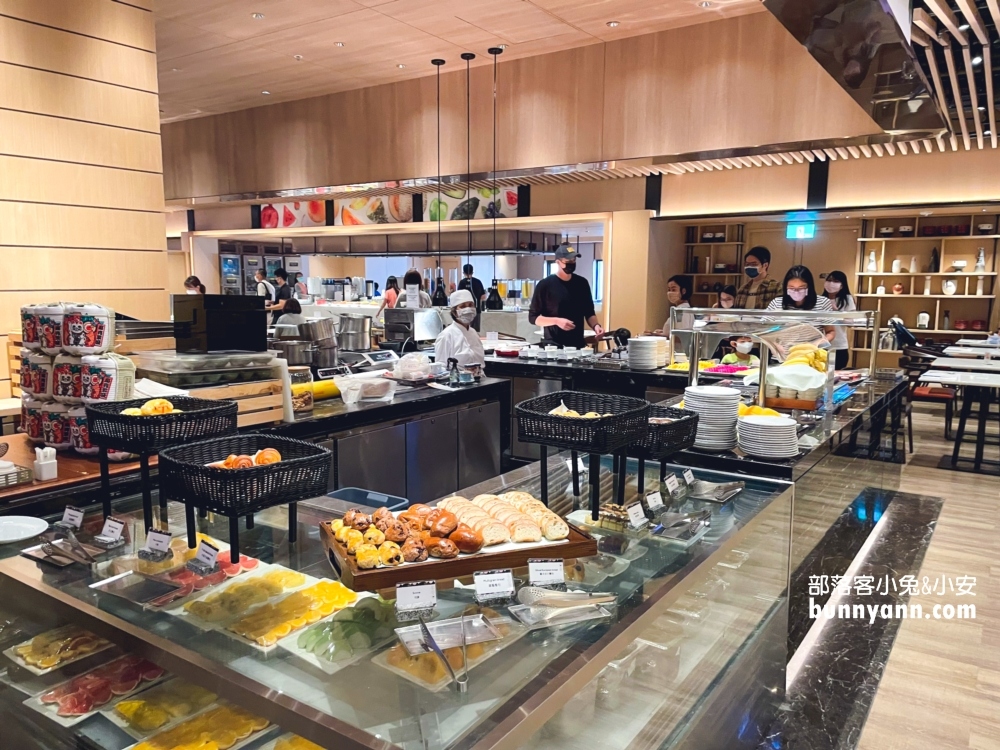 愛河住宿推薦【高雄萬豪酒店】超美城市景觀及水療池讓人心情好放鬆!!