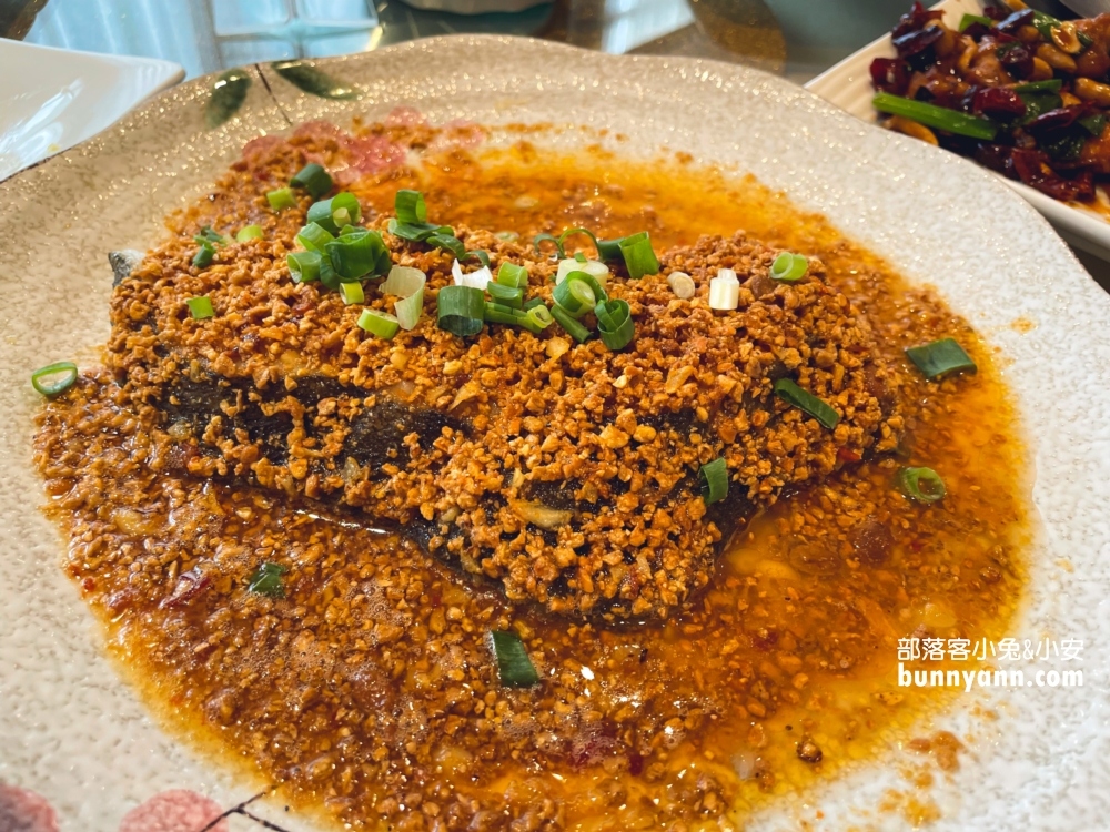 台北【國會康園立法院餐廳】吃飯前還要盤查身份證，來立法院吃頓飯真夠酷