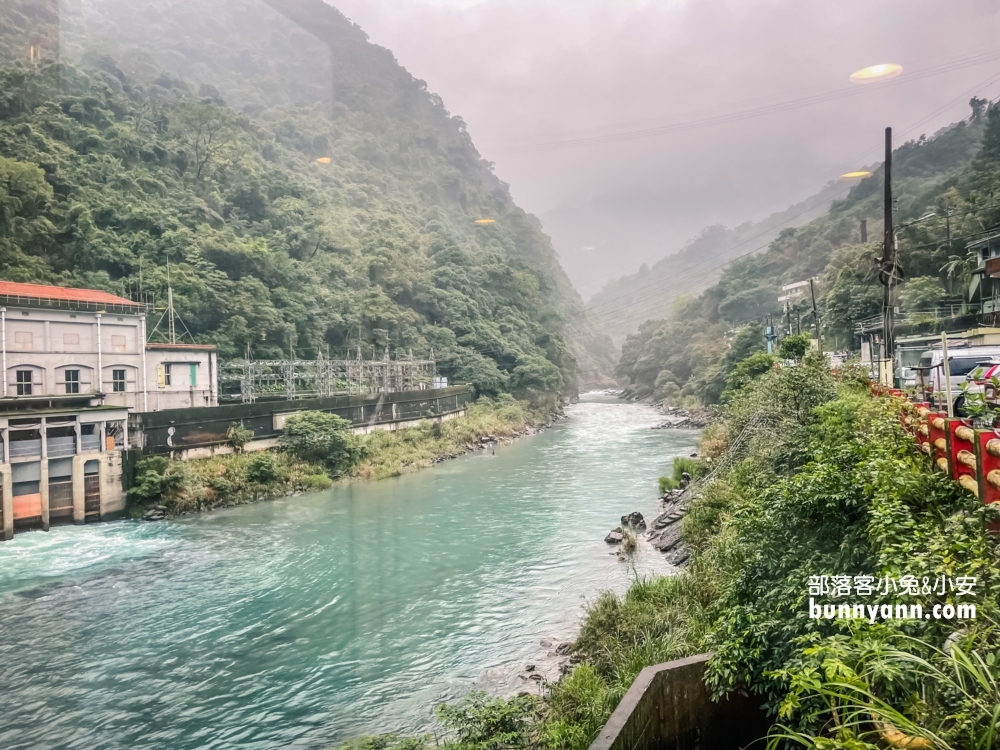 2025【鶴雅溫泉會館】烏來♨️五百元高CP值湯屋，加送咖啡與小蛋糕