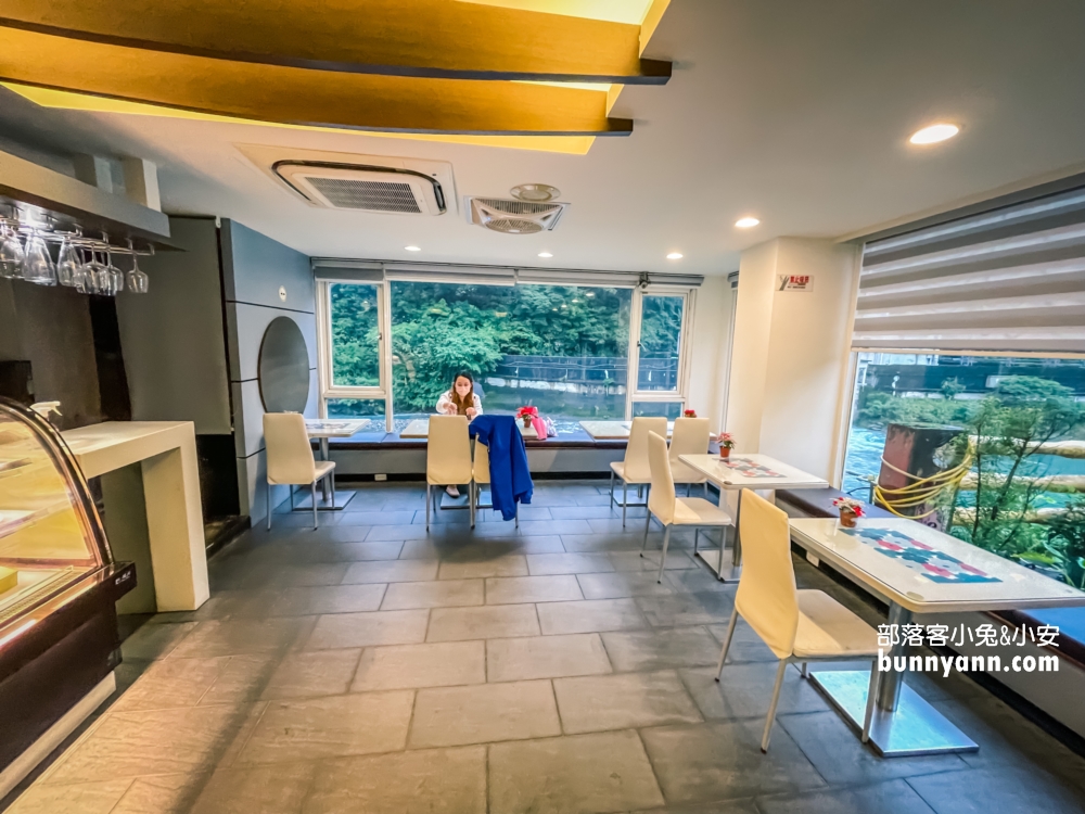 2025【鶴雅溫泉會館】烏來♨️五百元高CP值湯屋，加送咖啡與小蛋糕